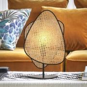 MARKET SET bordlampe Screen, natur, rattan, 51 cm høj