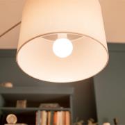 Philips LED-pære E27 7 W 806lm 2.700 K mat 2 stk