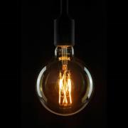 Segula LED-globepære E27 G125 5W 2.200K guld dæmpbar