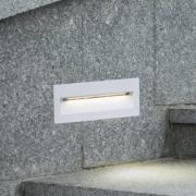 Lucande LED-vægindbygningslampe Loya, 23 x 8 cm, hvid, IP54