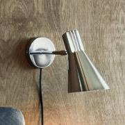 Dyberg Larsen væglampe DL12, krom, højde 20 cm, metal