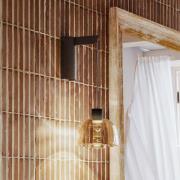 Bover LED-væglampe Drep A/01, ravfarvet, glas, 2.700 K