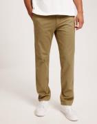 Dockers T2 Orig Slim Opp Harvest Gold Chinos Brun