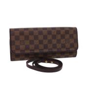 Pre-owned Canvas louis-vuitton-tasker