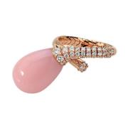 Harmonisk Stilkering i Rosaguld med Diamanter og Pink Opal