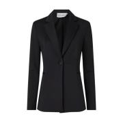Moderne elegance med sorte jakker