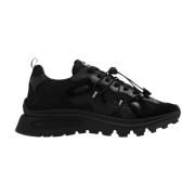 ‘Runds2’ sneakers