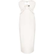Hvid stropløs kjole med rynket detalje