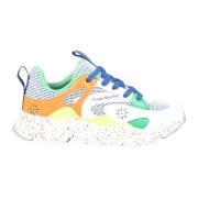 Hvide Lave Sneakers med Multifarvede Maleriske Skitser