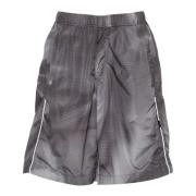 Sorte Crinkle Shorts med All-Over Grafisk Print