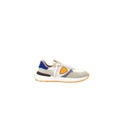 Hvide Tekstil Sneakers med Orange Logo Patch