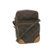 Pre-owned Canvas louis-vuitton-tasker