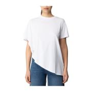 Hvid T-shirt med Piercing Detalje