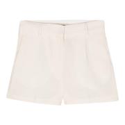 Elegant Linen Short Shorts