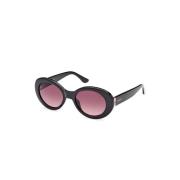 Stilfulde solbriller med bordeaux gradientlinse