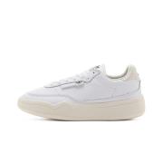 Court Dame Sneakers