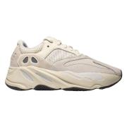 Begrænset udgave Yeezy Boost 700 Analog