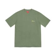 Begrænset udgave Arabisk Logo Tee Olive