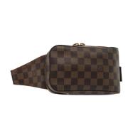 Pre-owned Canvas louis-vuitton-tasker