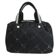 Pre-owned nylon chanel-tasker