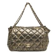 Pre-owned nylon chanel-tasker