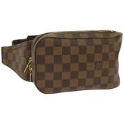 Pre-owned Canvas louis-vuitton-tasker