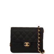 Pre-owned Satin chanel-tasker