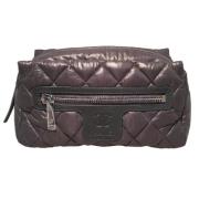 Pre-owned nylon chanel-tasker