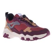 Trainers in burgundy eco-leather