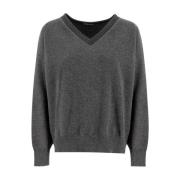 Elegant V-Neck Sweater med Jewel Detail