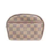 Pre-owned Canvas louis-vuitton-tasker