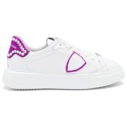 Lave Temple Sneakers i Hvid og Fuchsia