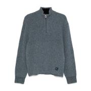 Chunky Strik Stand-Up Krave Sweater