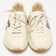 Pre-owned Laeder sneakers