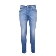 Klassiske jeans med 98% bomuld