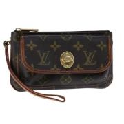 Pre-owned Canvas louis-vuitton-tasker