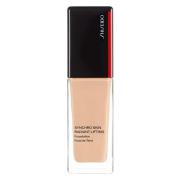 Shiseido Synchro Skin Radiant Lifting Foundation 220 30 ml