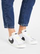 Nike Sportswear Sneaker low 'BLAZER 77 JUMBO'  beige / neongul / sort ...
