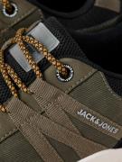 JACK & JONES Sneaker low 'JFWWarrick'  oliven / sort