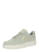 Nike Sportswear Sneaker low 'WMNS AIR FORCE 1 '07 SE'  mint / pastelgr...