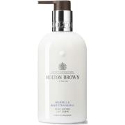 Molton Brown Bluebell & Wild Strawberry Body Lotion 300 ml