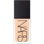 NARS   Light Reflecting Foundation Vienna