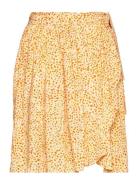 Slfjalina Hw Short Wrap Skirt M Selected Femme Patterned