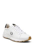 B723 Leather Fred Perry White