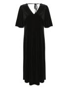 Crpativa Dress - Kim Fit Cream Black