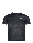 Printed Accelerate Short Sleeve T-Shirt New Balance Black