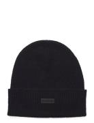 Cashmere Beanie Calvin Klein Black