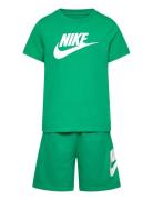 Nkn Club Tee & Short Set Nike Green