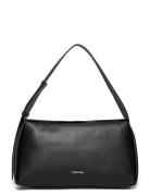Gracie Shoulder Bag Calvin Klein Black