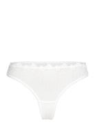 Paquerette Tanga Etam White